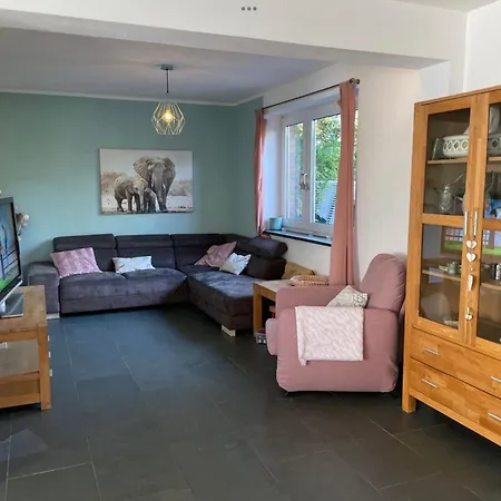Ferienhaus Storchennest * Dassow